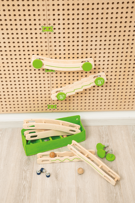 Plug It - Marble Run