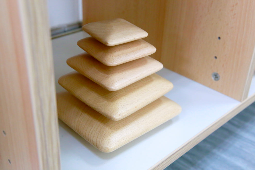 Wooden Pebble Stacker Set