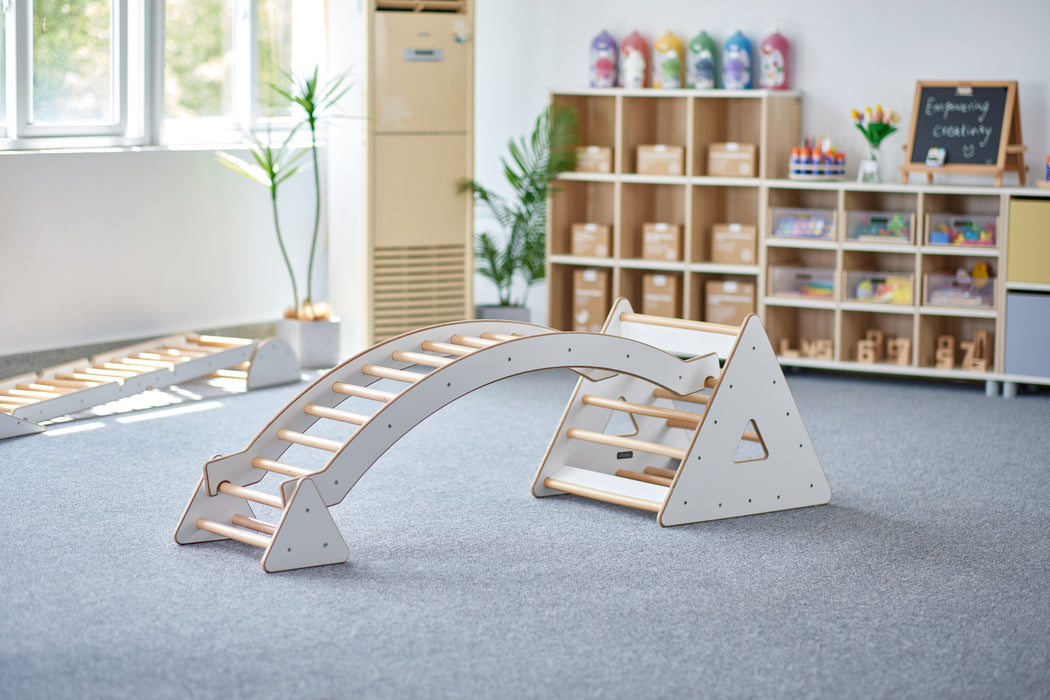 Wooden Indoor Climbing Triangular Trestle